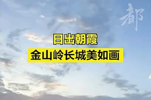 三巨头合体！半场布克7中5砍17分4板7助&杜兰特13分&比尔6分